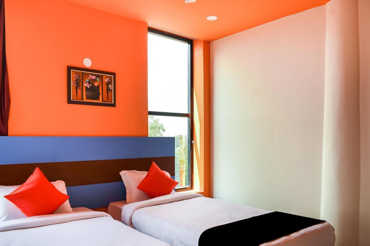 Capital O 67249 Hotel Planet Bhubaneswar Exterior foto